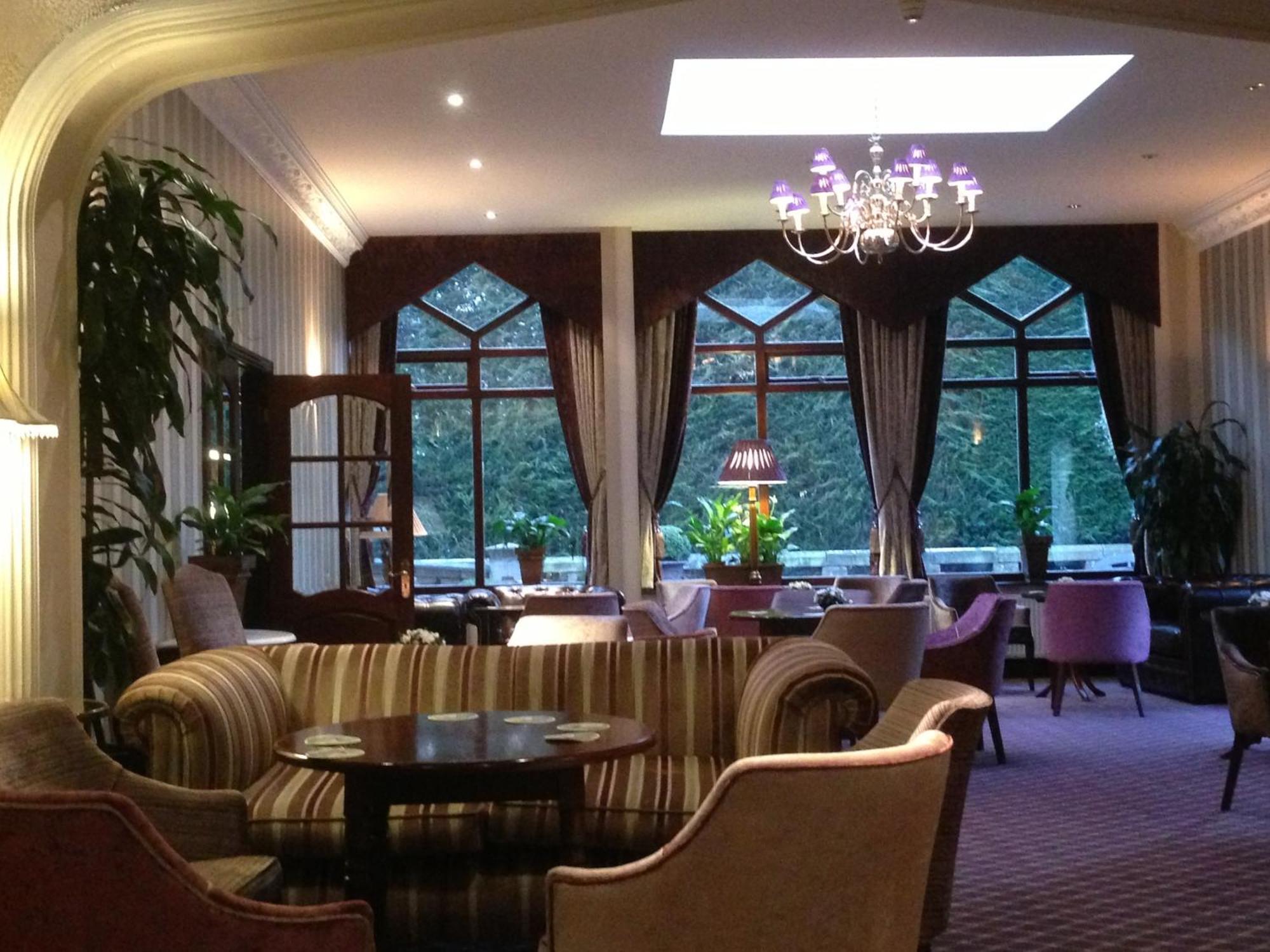 Oakwood Hall Hotel บิงก์ลีย์ ภายนอก รูปภาพ