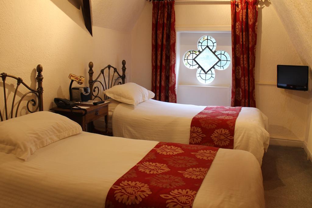 Oakwood Hall Hotel บิงก์ลีย์ ห้อง รูปภาพ